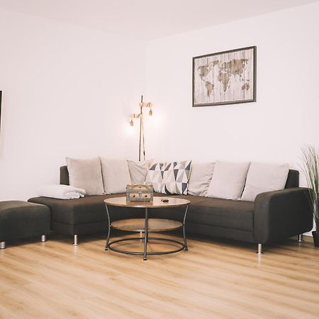 Tomsflat Braunschweig - 3 Rooms, Kitchen, Workspace, Highspeed Wifi, Washer & Dryer, Balcony Exteriör bild