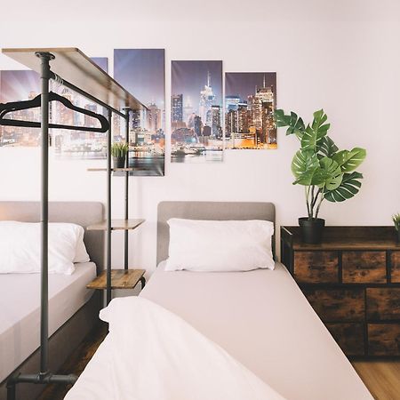 Tomsflat Braunschweig - 3 Rooms, Kitchen, Workspace, Highspeed Wifi, Washer & Dryer, Balcony Exteriör bild