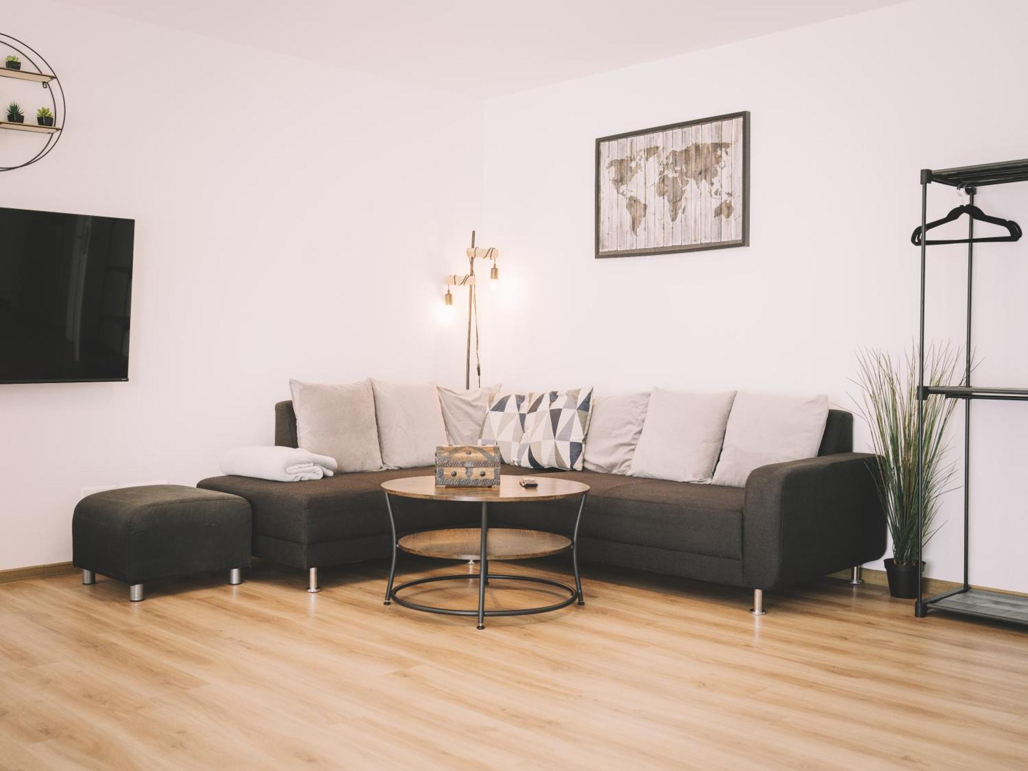 Tomsflat Braunschweig - 3 Rooms, Kitchen, Workspace, Highspeed Wifi, Washer & Dryer, Balcony Exteriör bild