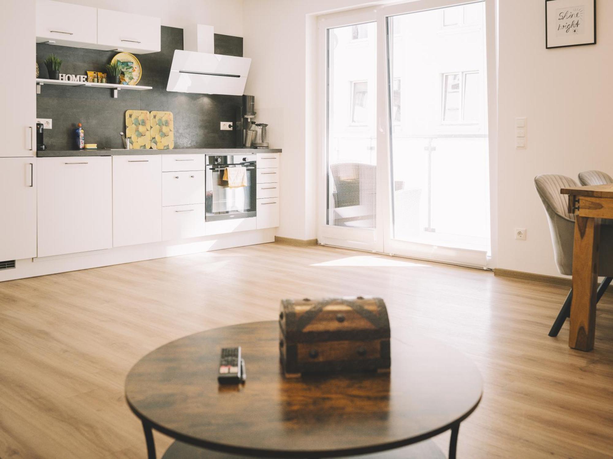 Tomsflat Braunschweig - 3 Rooms, Kitchen, Workspace, Highspeed Wifi, Washer & Dryer, Balcony Exteriör bild